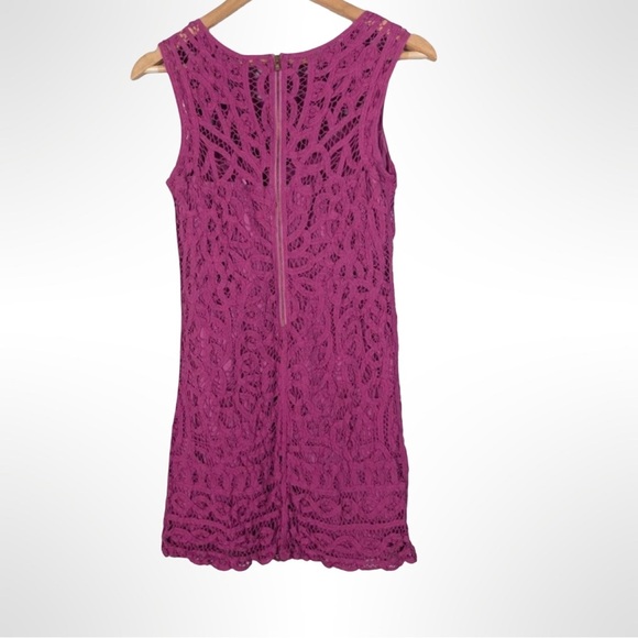 Lilly Pulitzer Women’s Tabitha Dress Batt It Up Lace Pansy Purple Size M - Picture 2 of 5